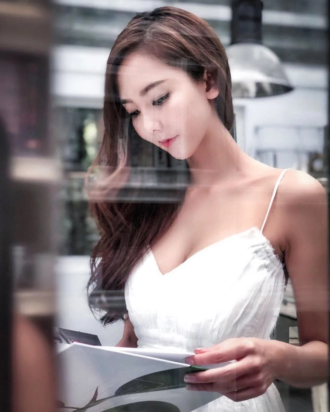 4015949.webp