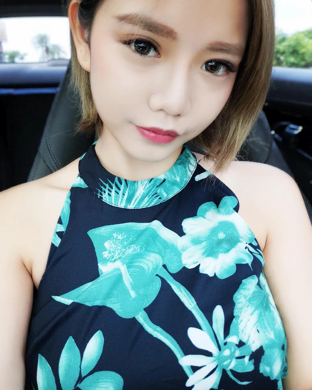 4107744.webp