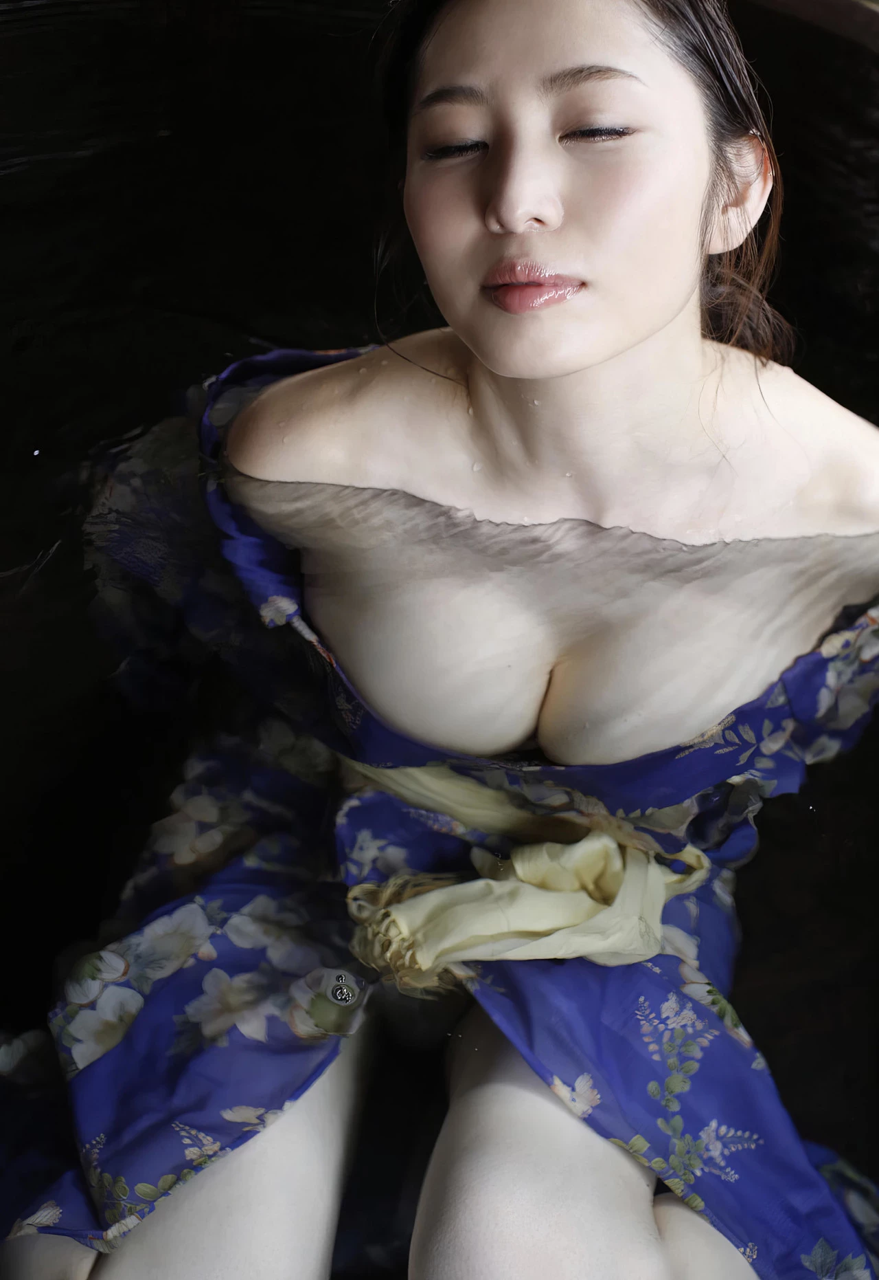 31427040.webp