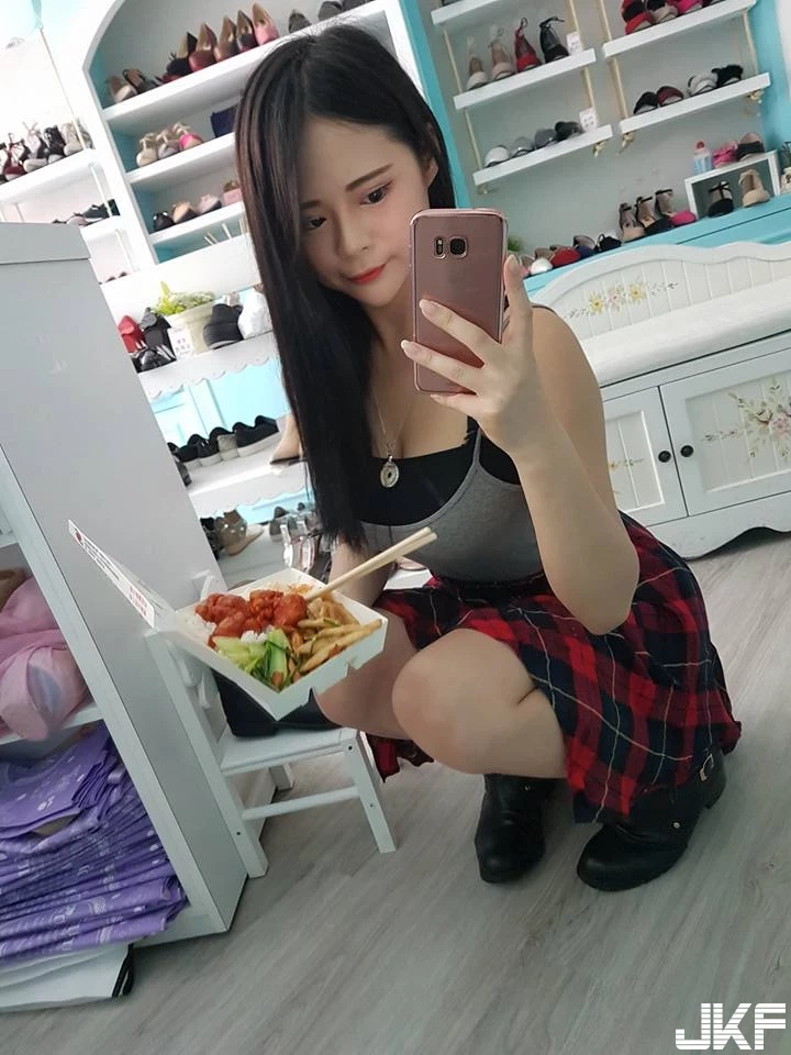 16801523.webp