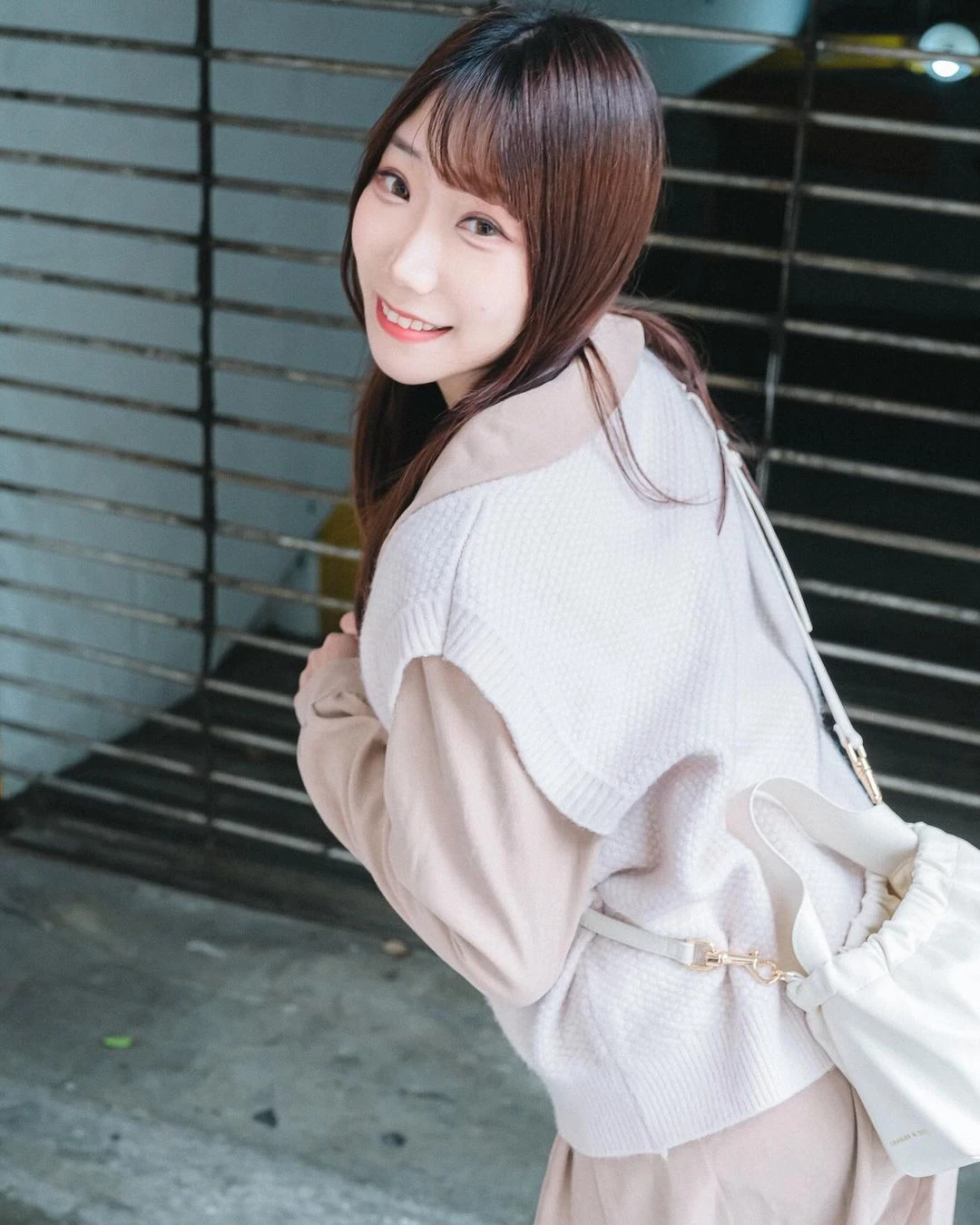 31370071.webp