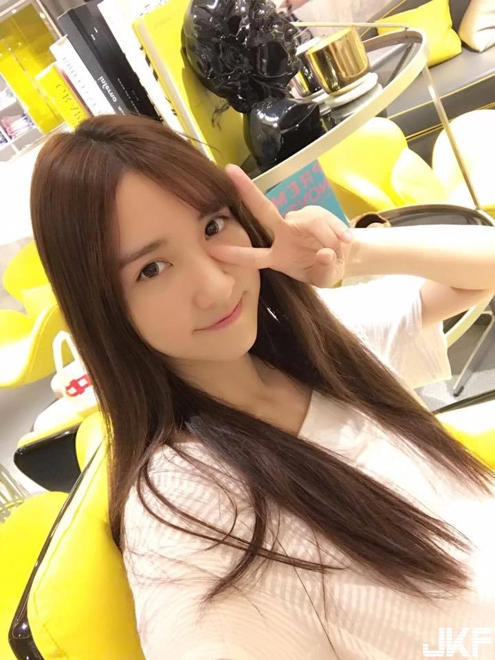 7253203.webp