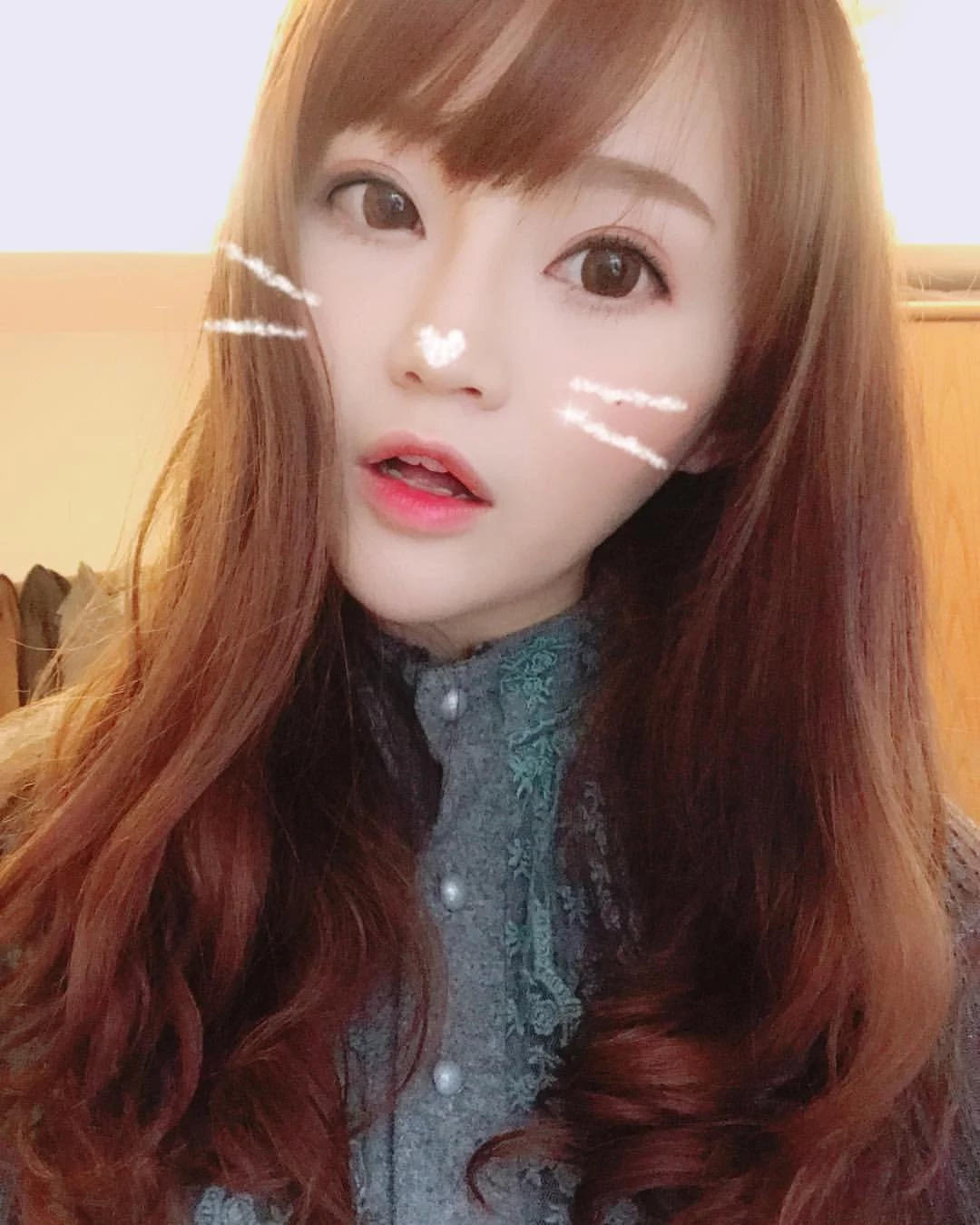 4276108.webp