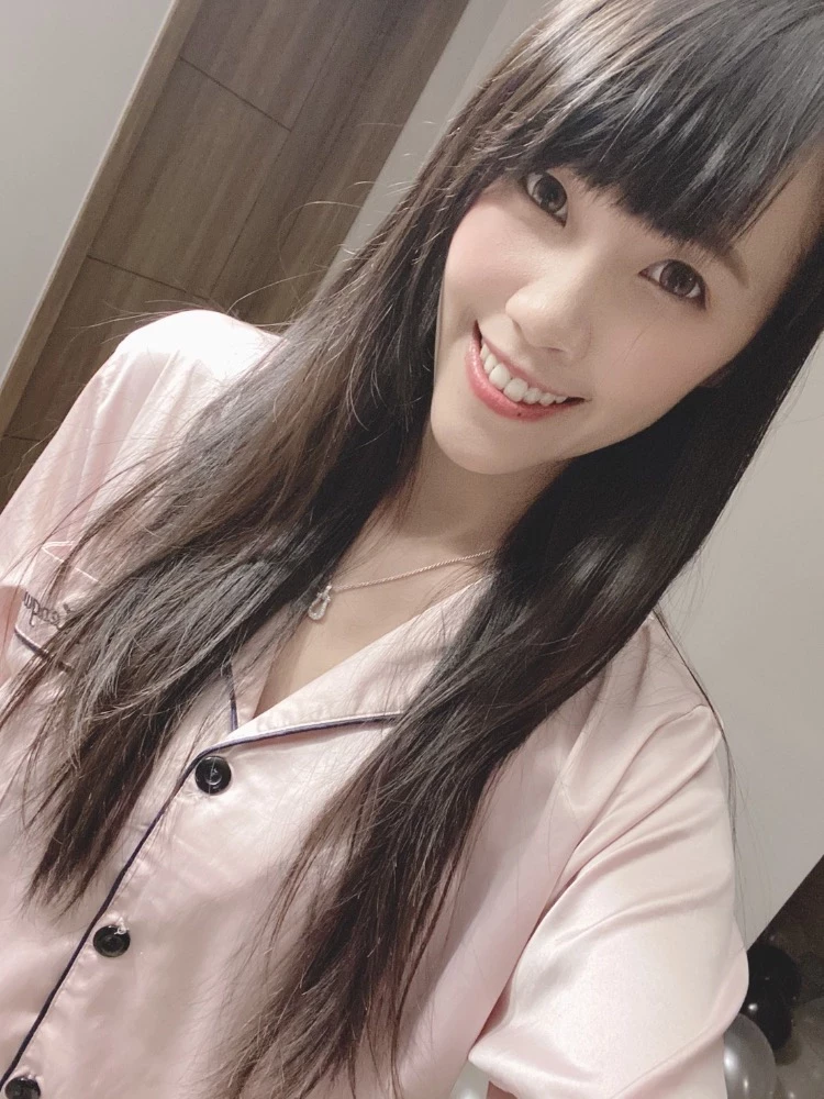 4024300.webp