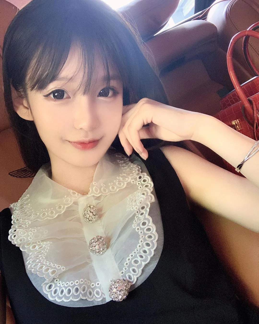 4024322.webp