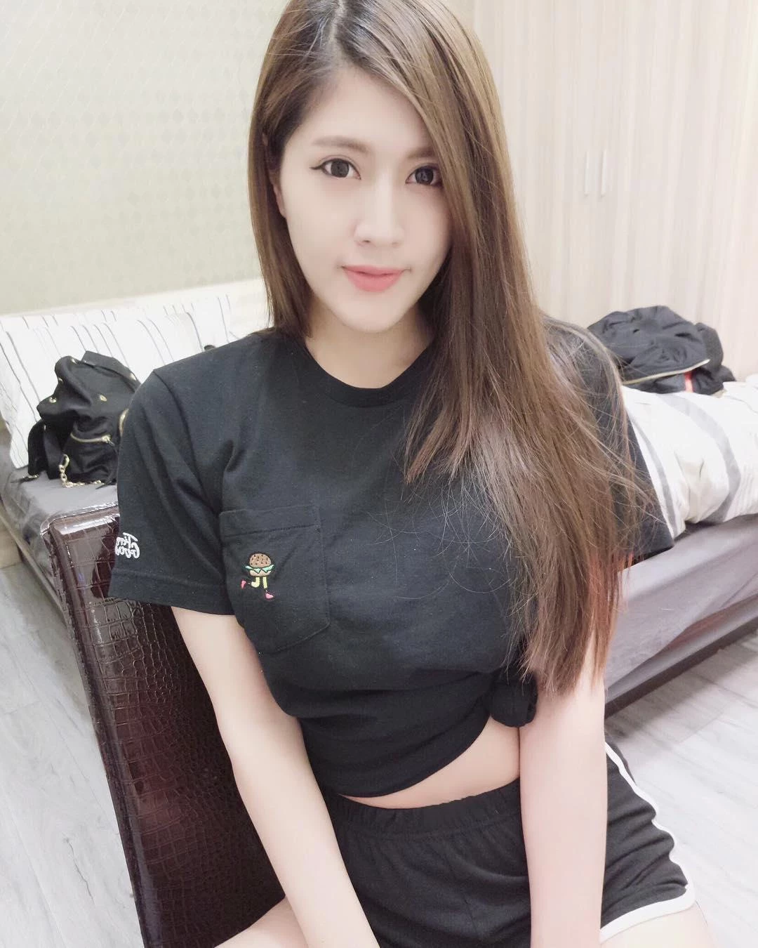 4266847.webp