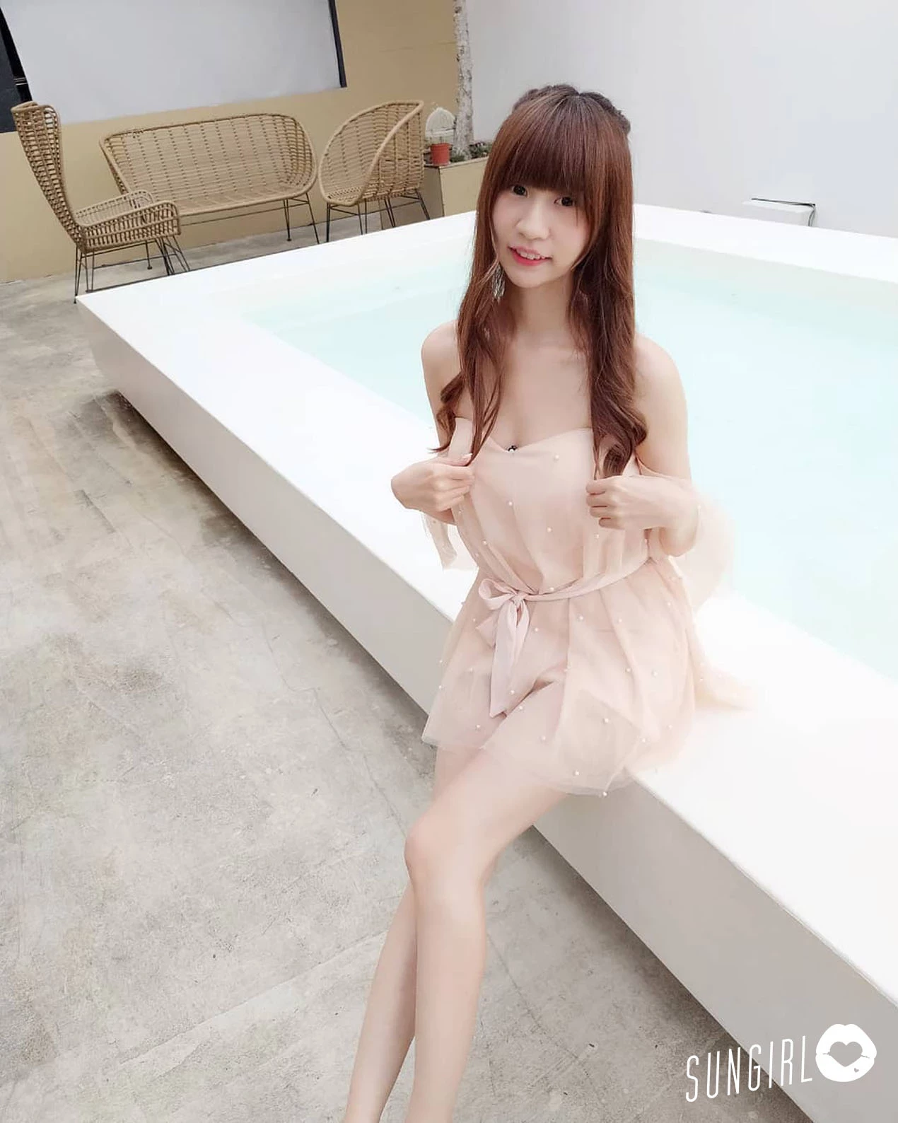 4024586.webp
