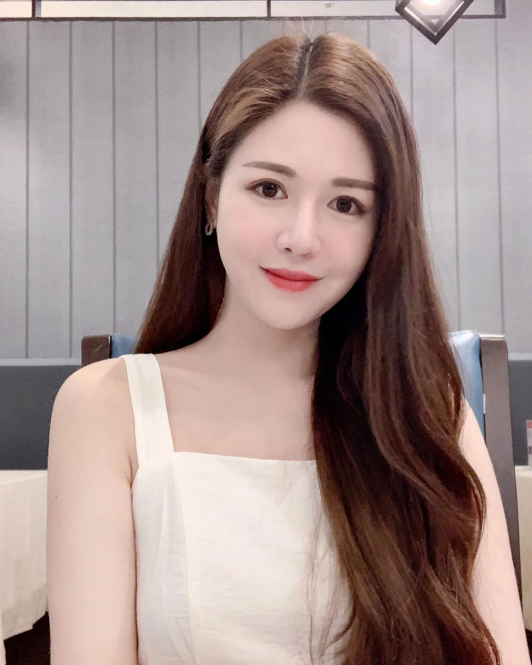 4309529.webp