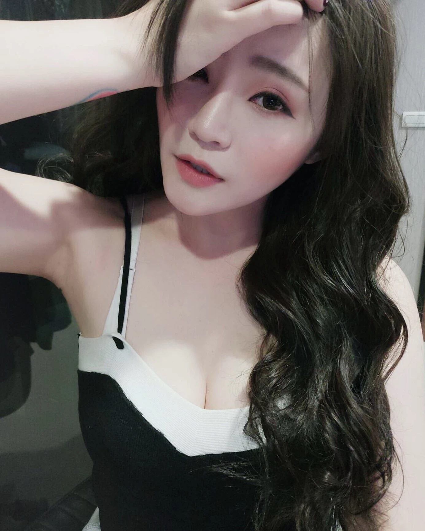 4276112.webp