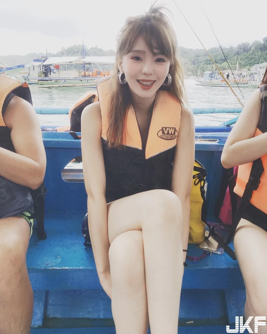 4644303.webp
