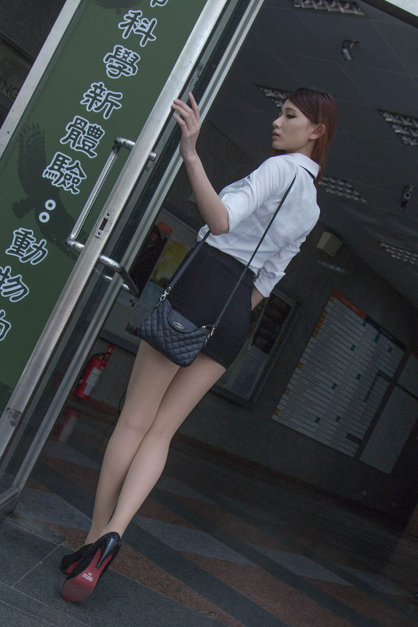 4444814.webp