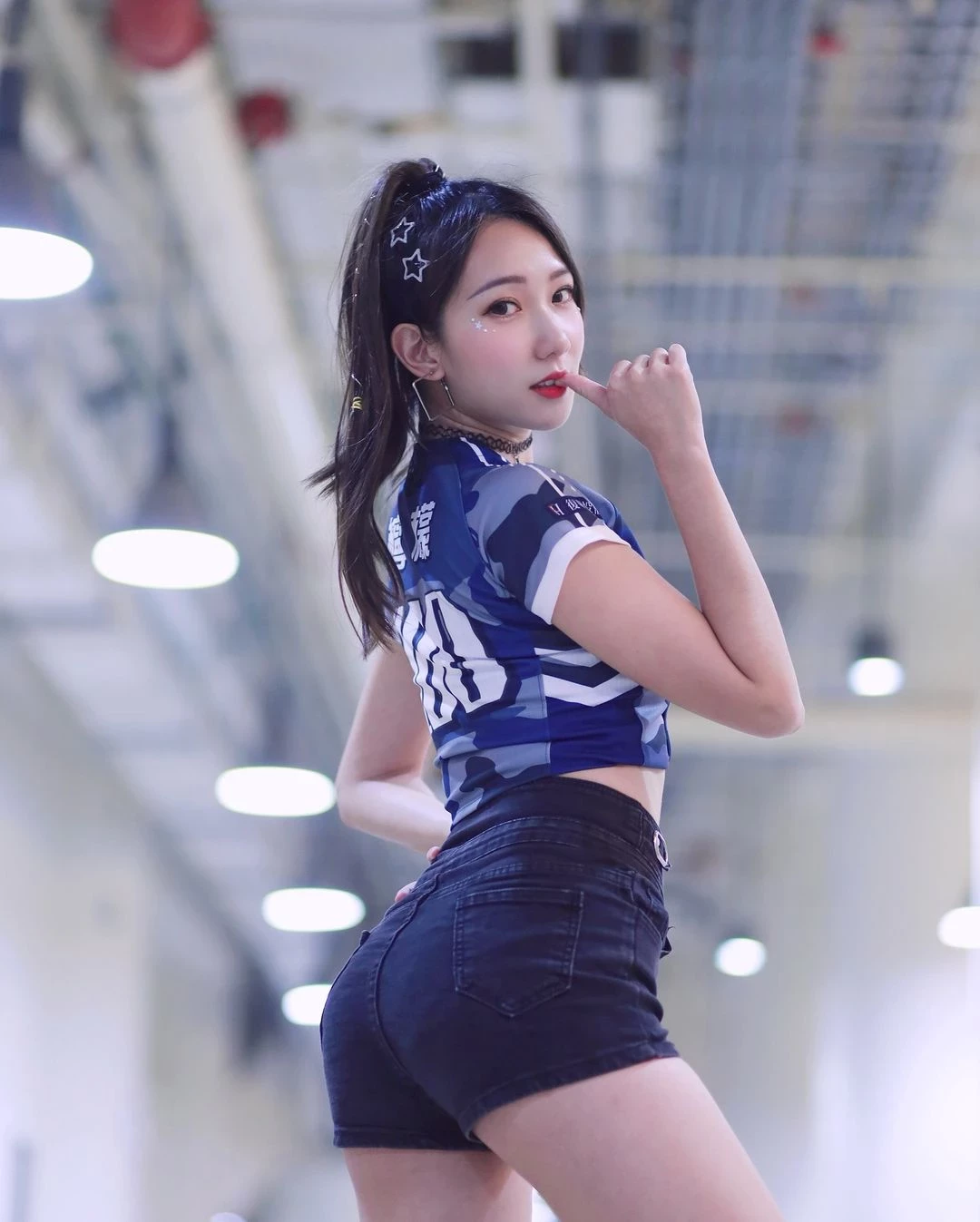 31370174.webp