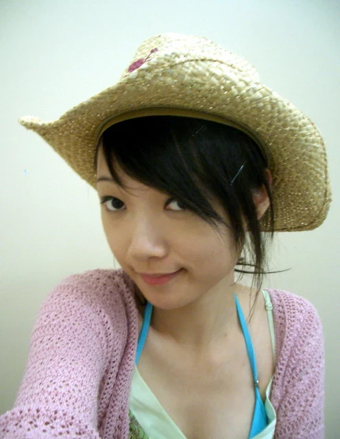 17911570.webp
