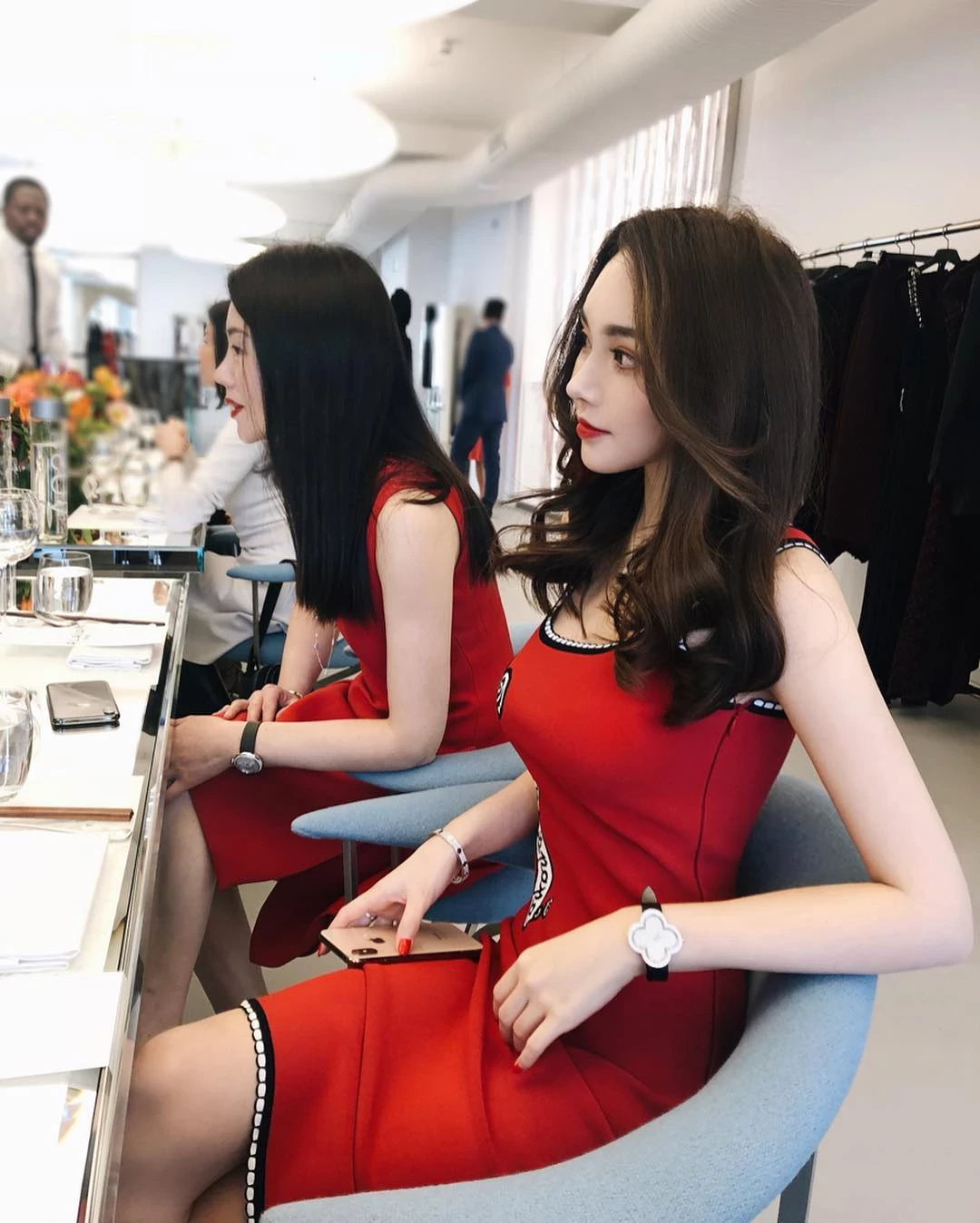 4368655.webp