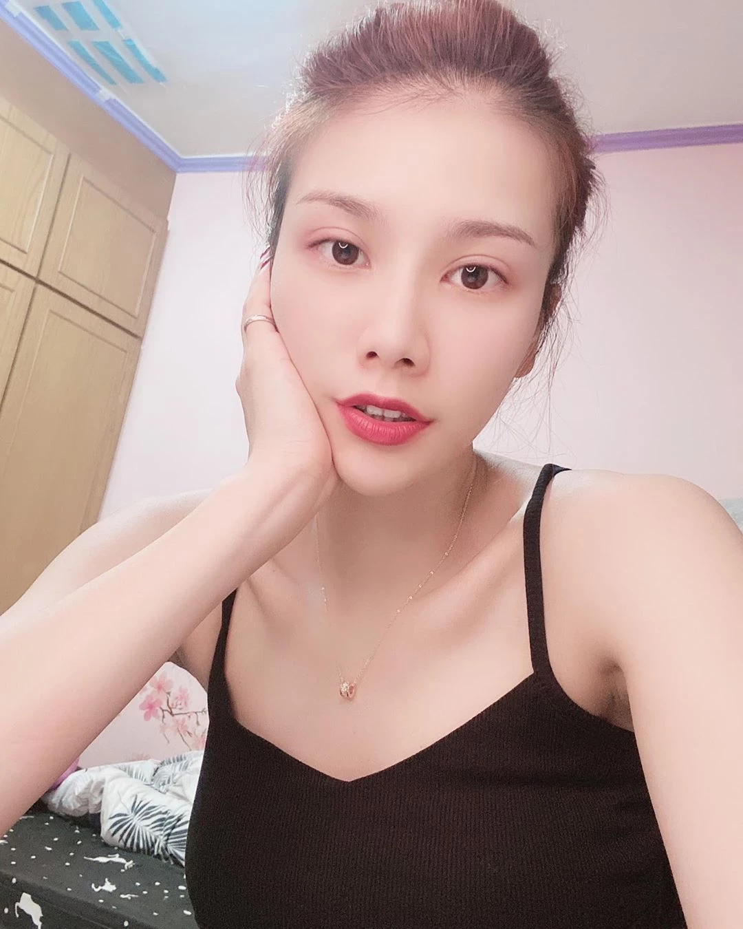 4038824.webp