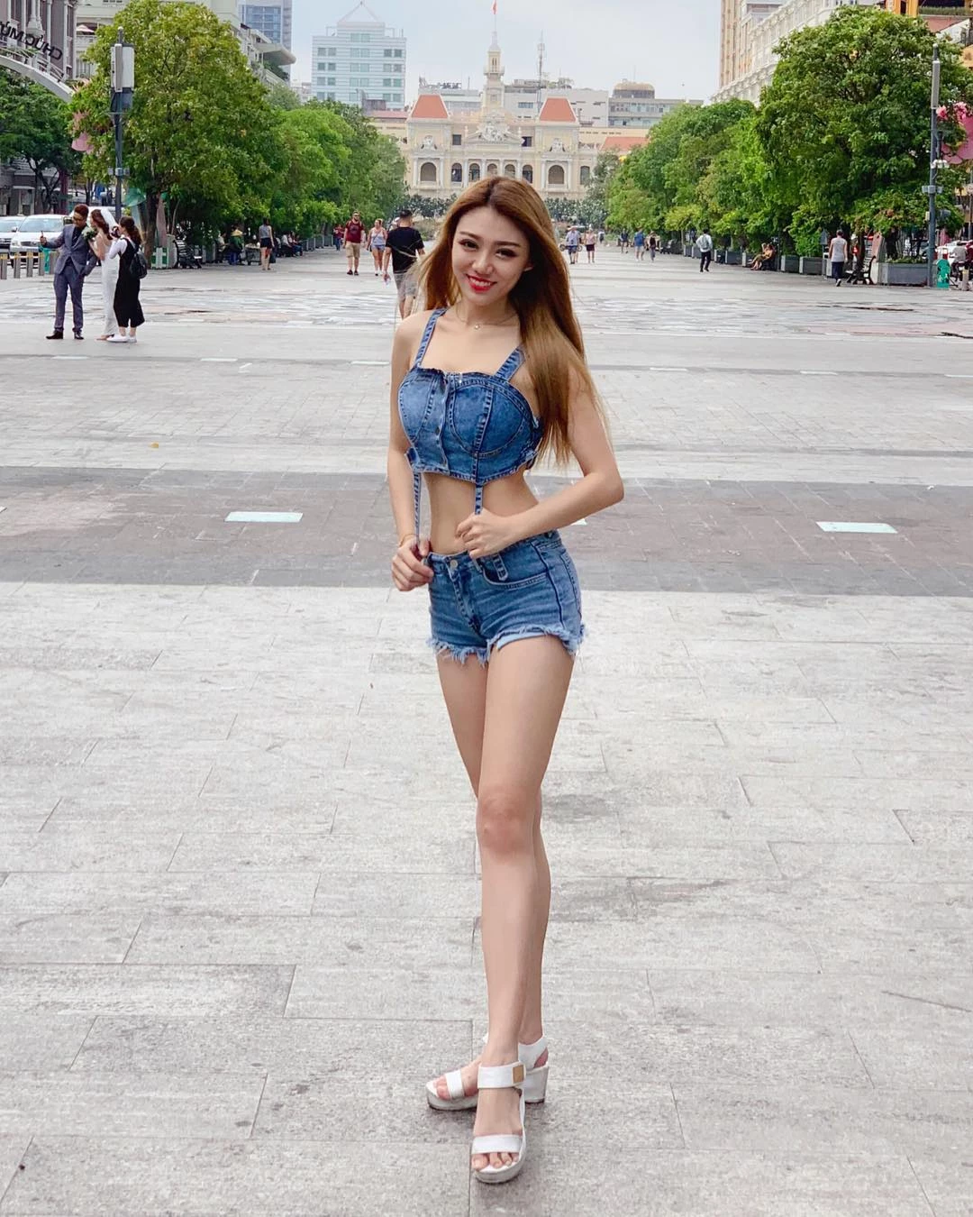 4454458.webp