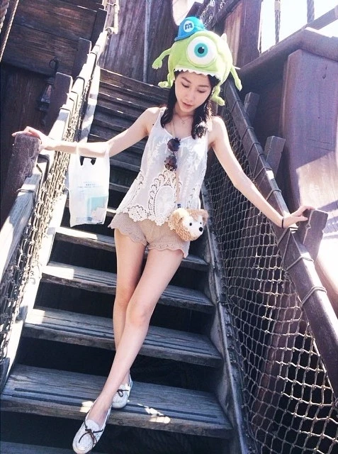4250957.webp