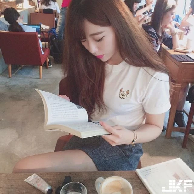16824378.webp
