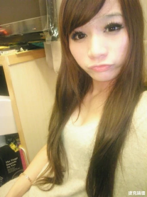 17542033.webp