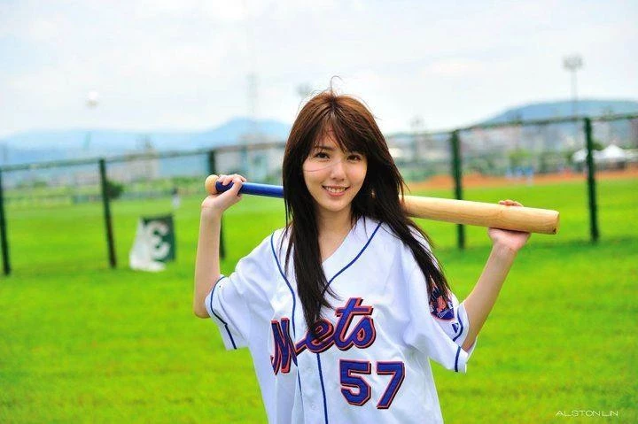 4543437.webp