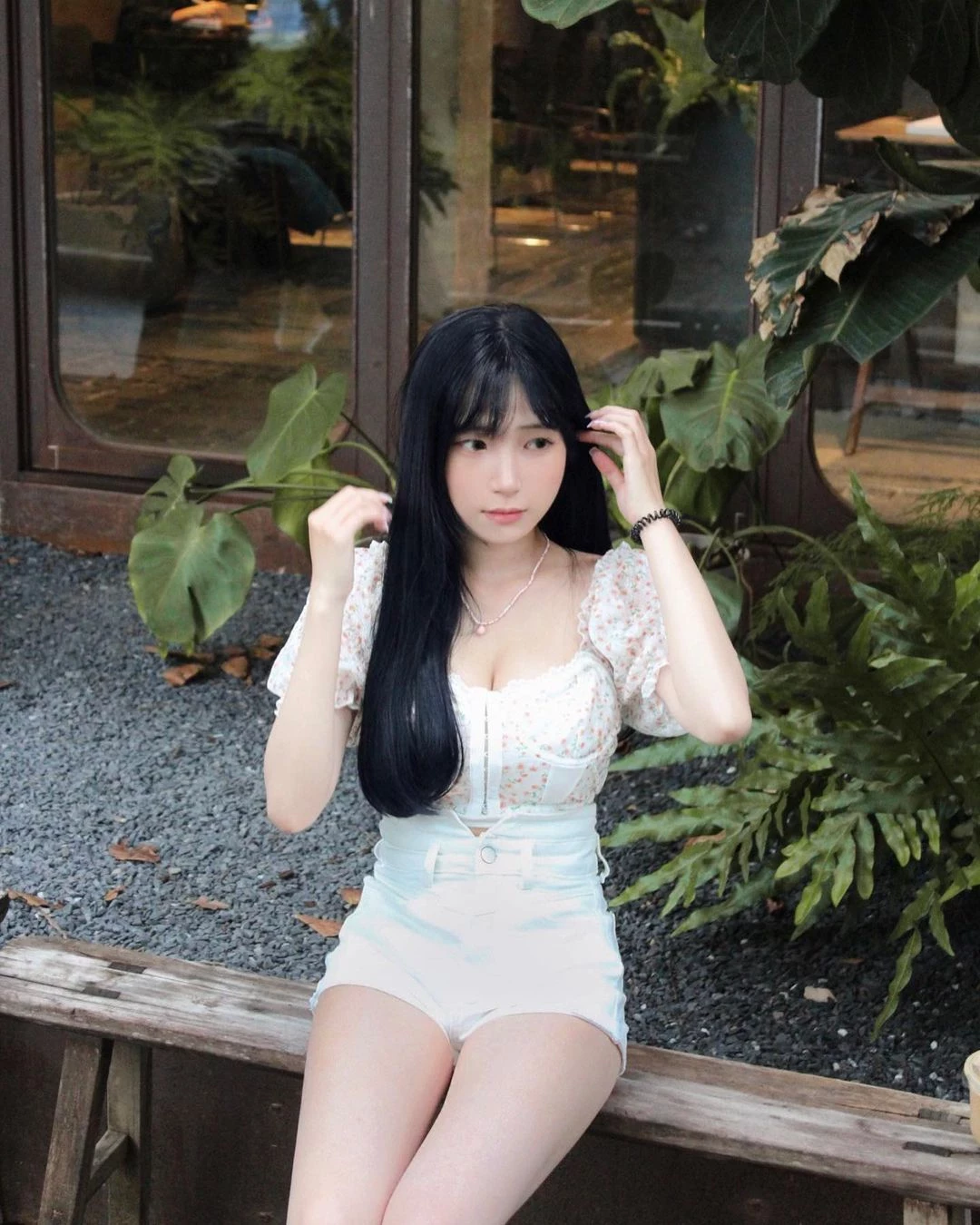 31307745.webp