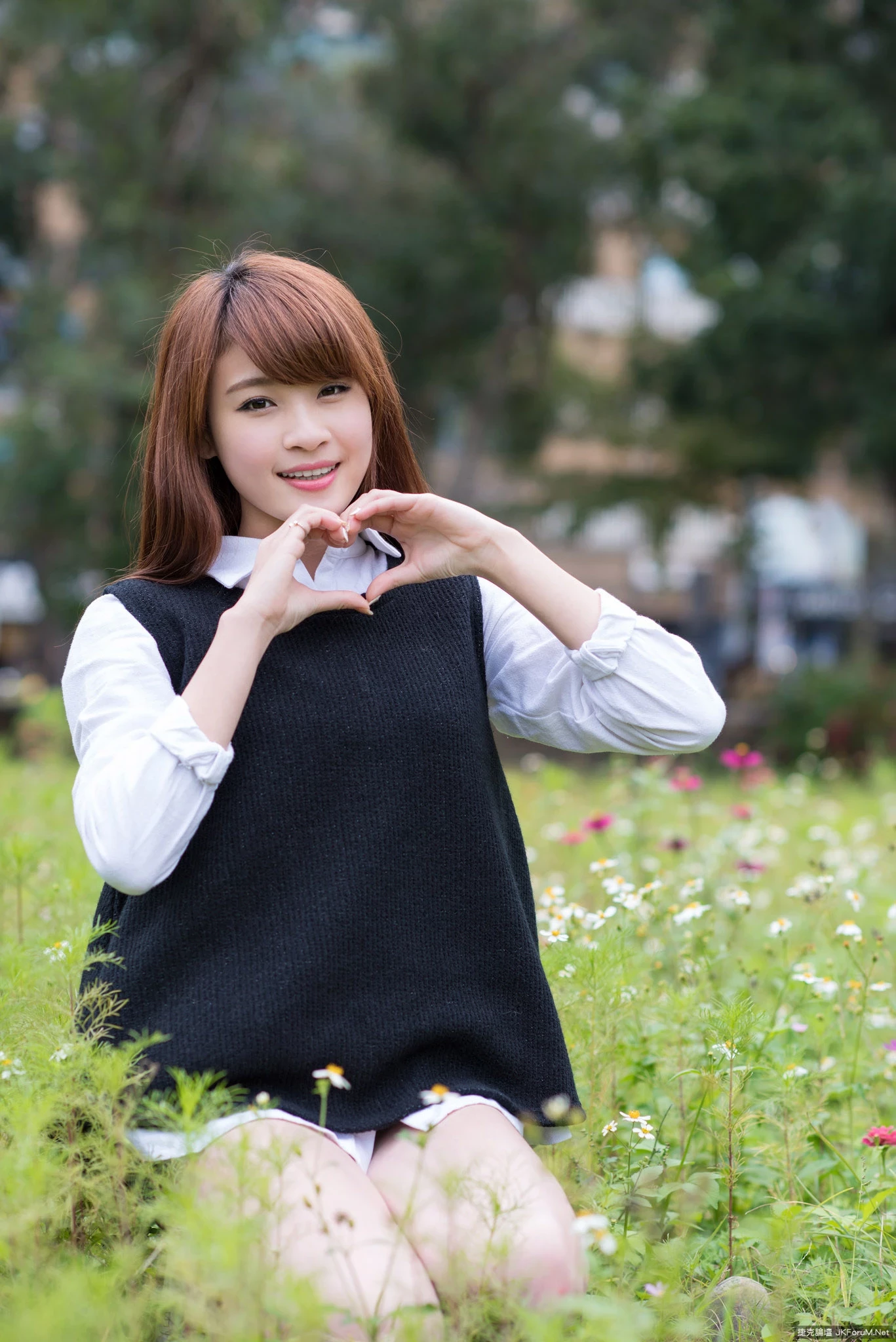 17087037.webp