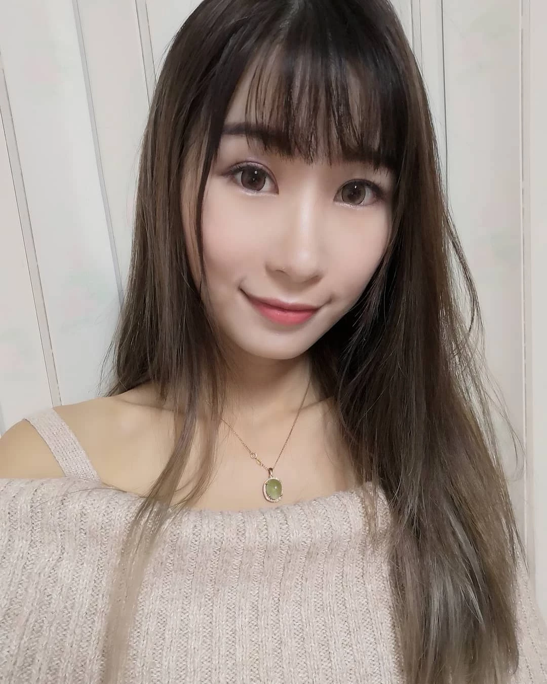 4046867.webp