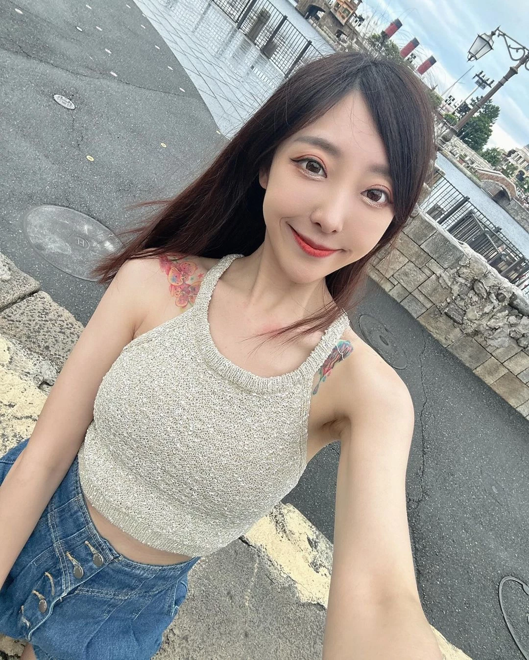 31207645.webp