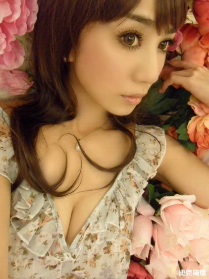17360261.webp
