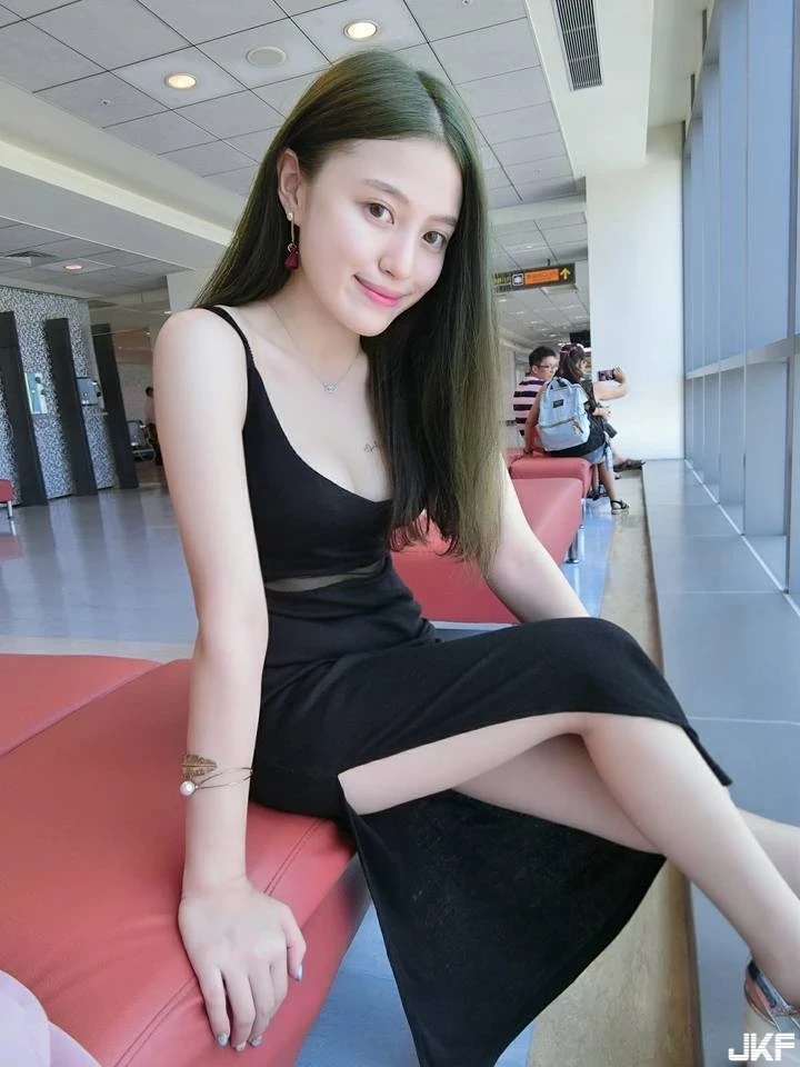 16873562.webp