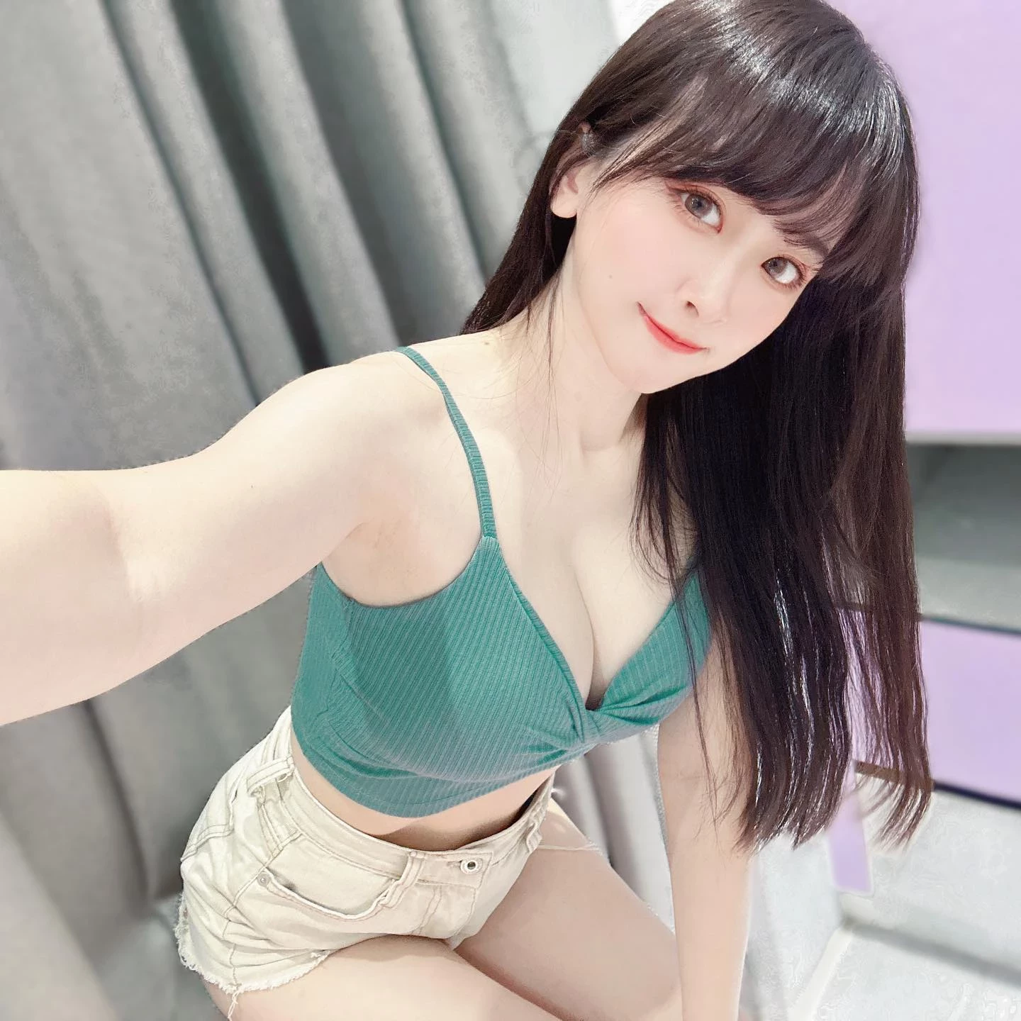 26521488.webp