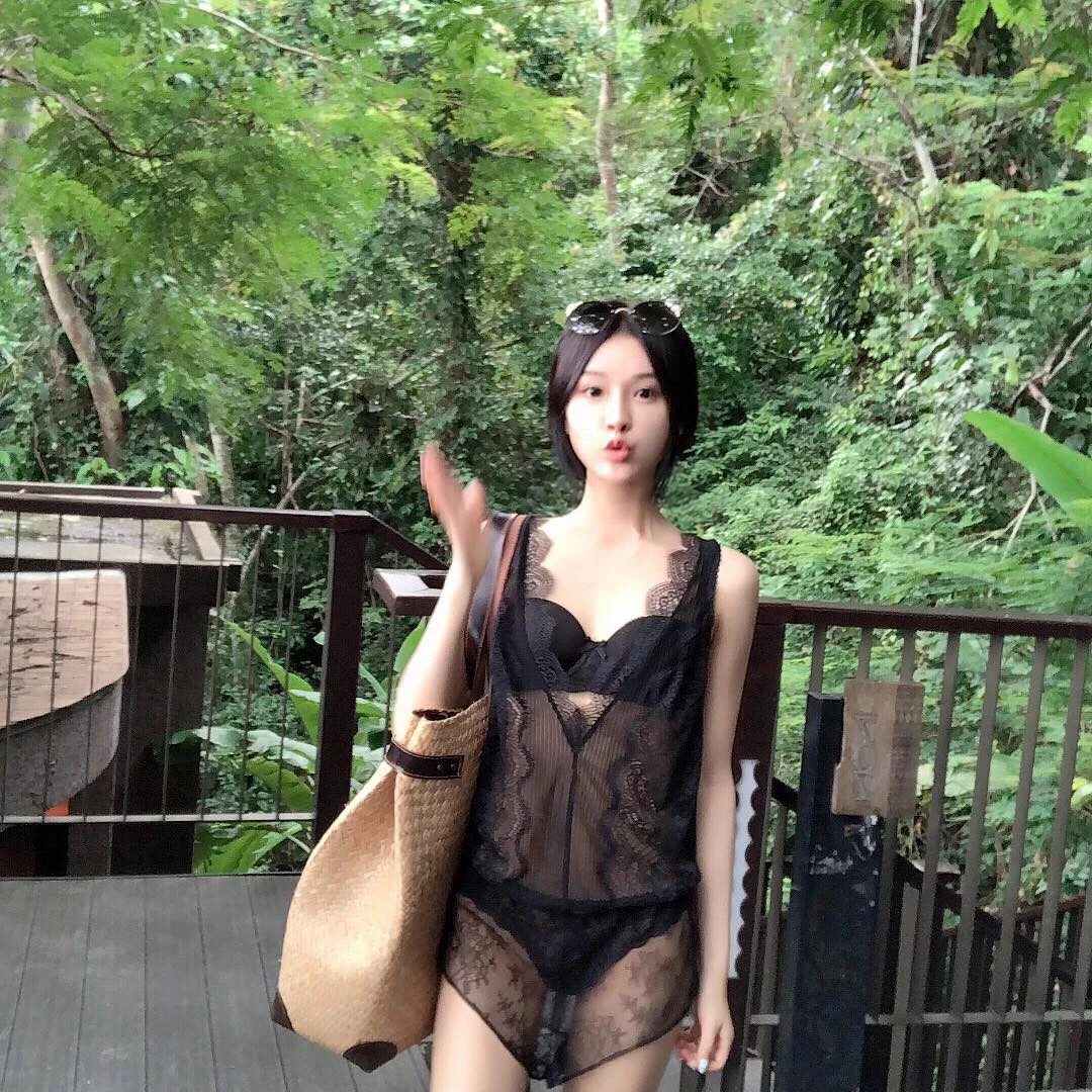 4390725.webp