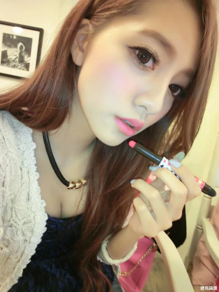 17268663.webp