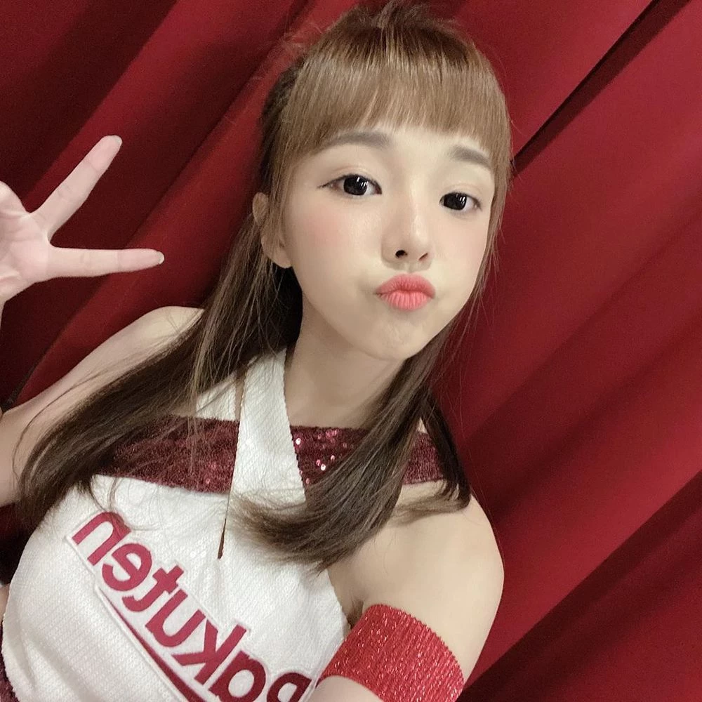 1765918.webp
