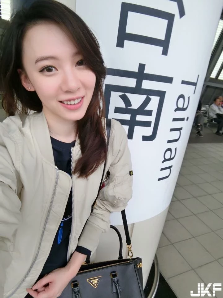 4967292.webp