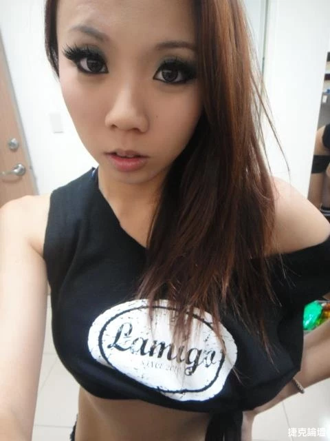 17637218.webp