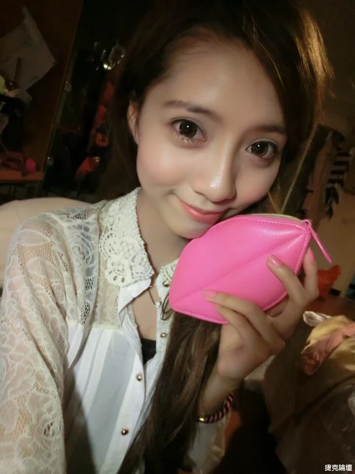 17341087.webp