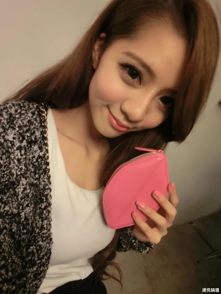 17341097.webp