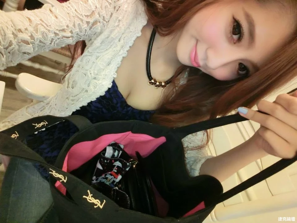 17268664.webp