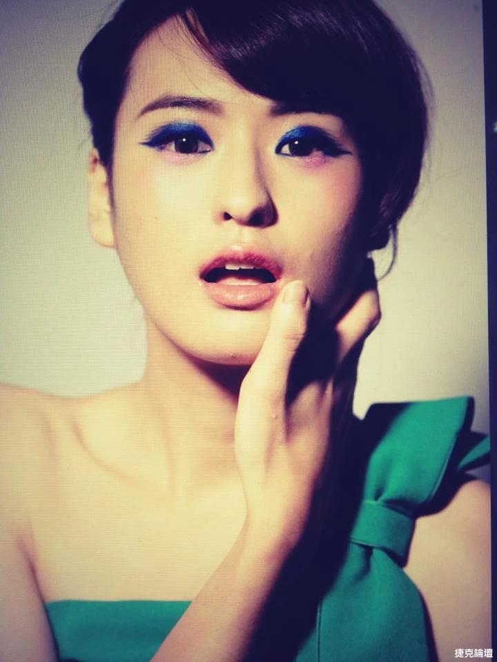17411562.webp
