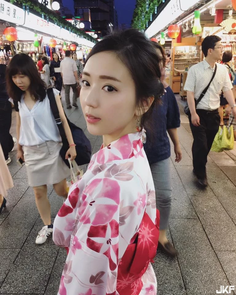 16873258.webp