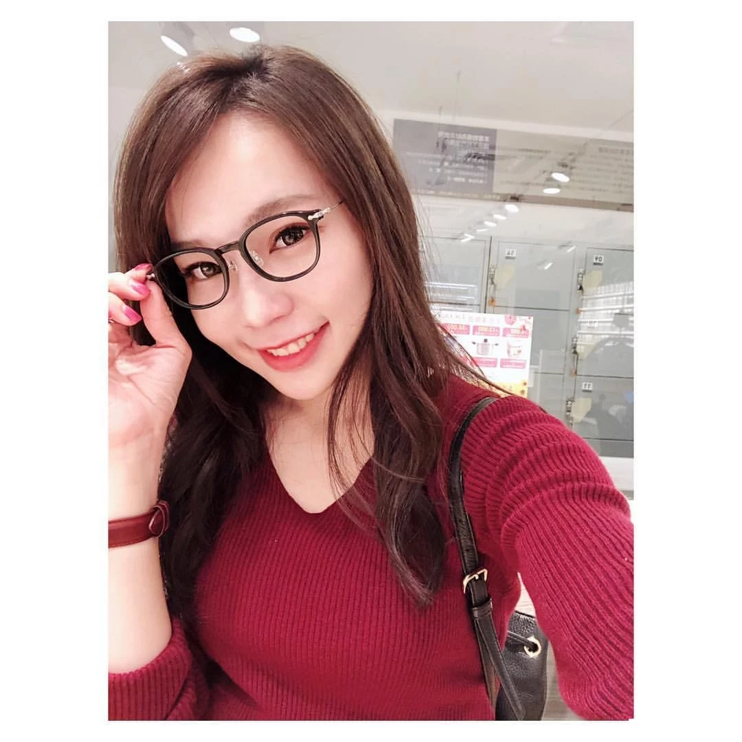 4730063.webp