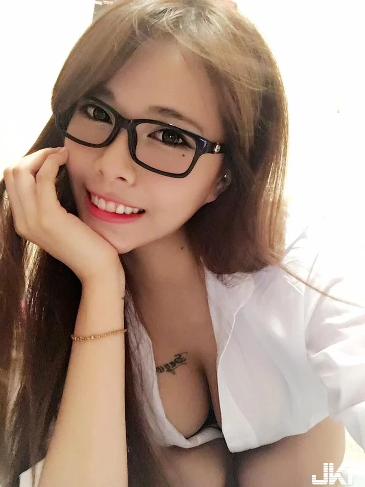5058985.webp