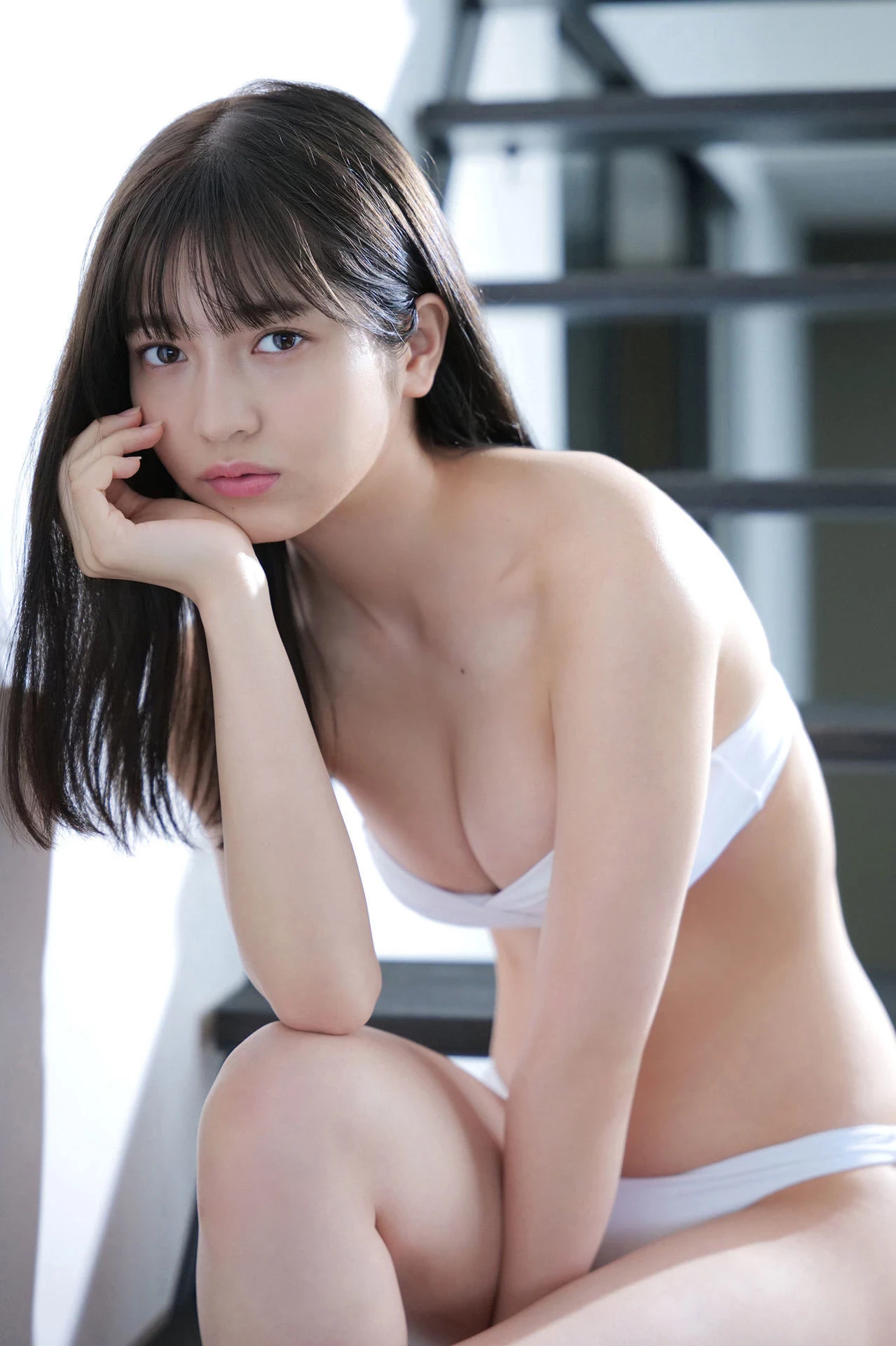 28476010.webp