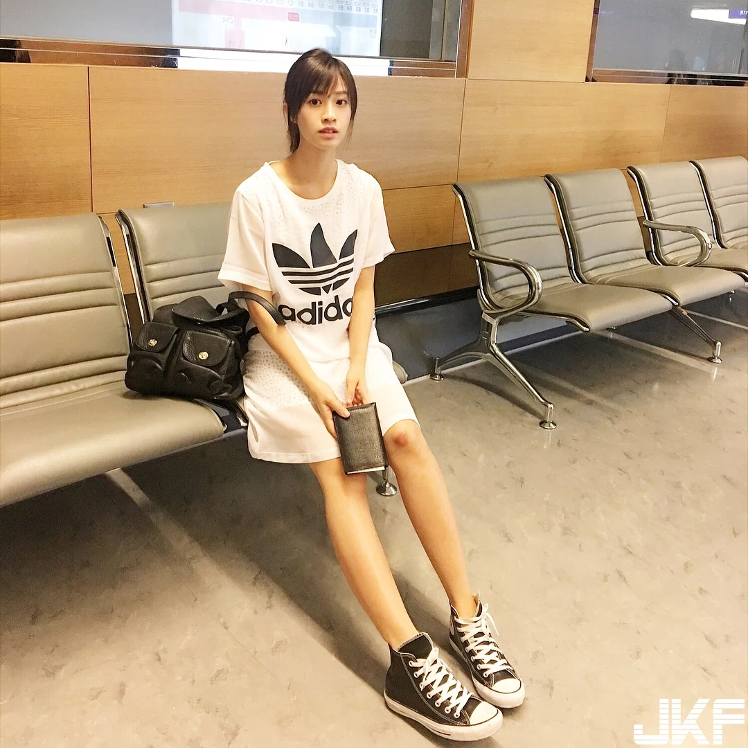 5043072.webp