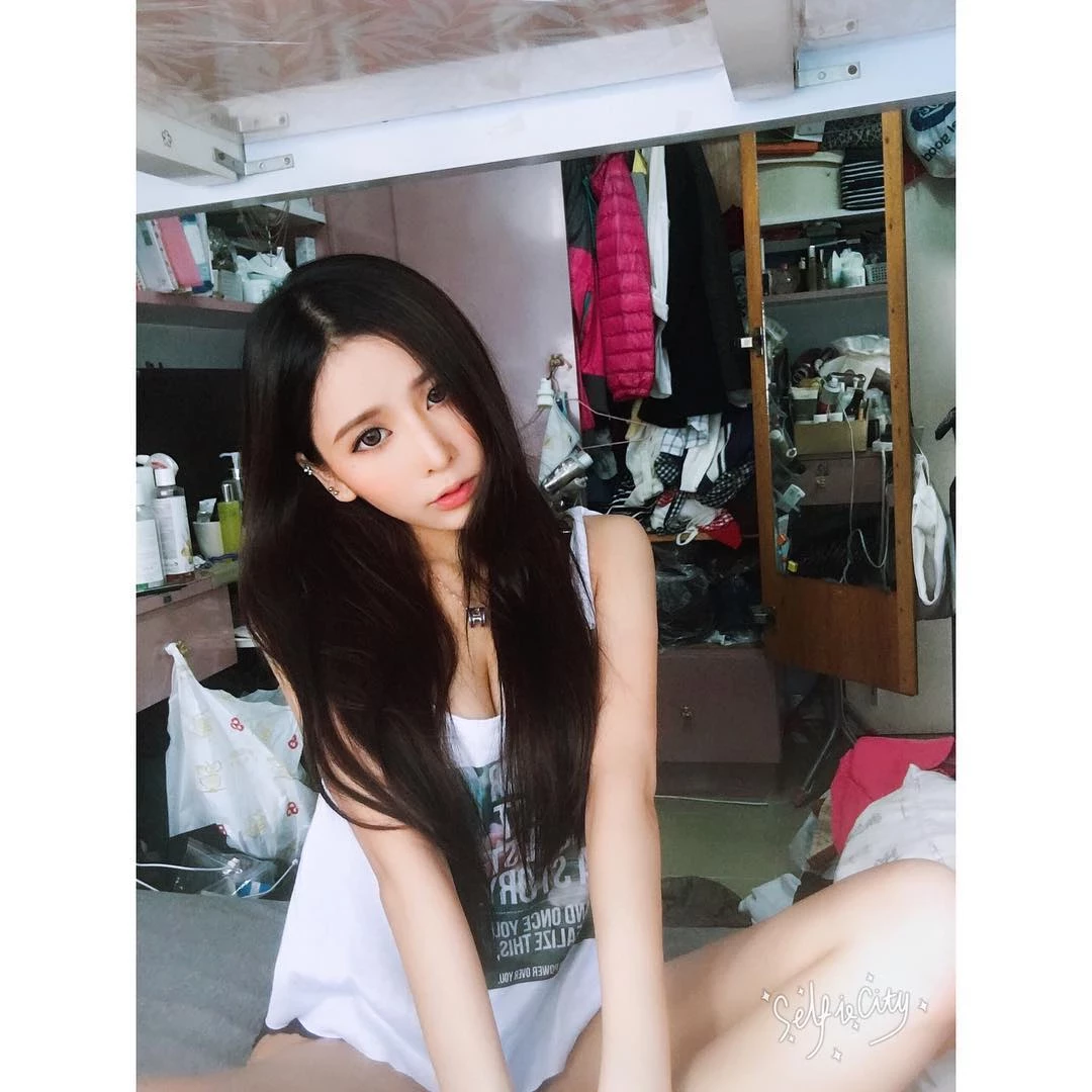 4360824.webp
