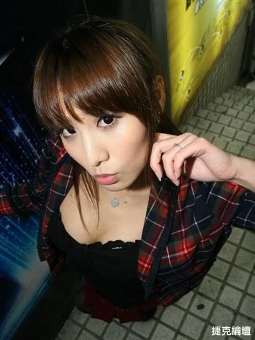 17564235.webp
