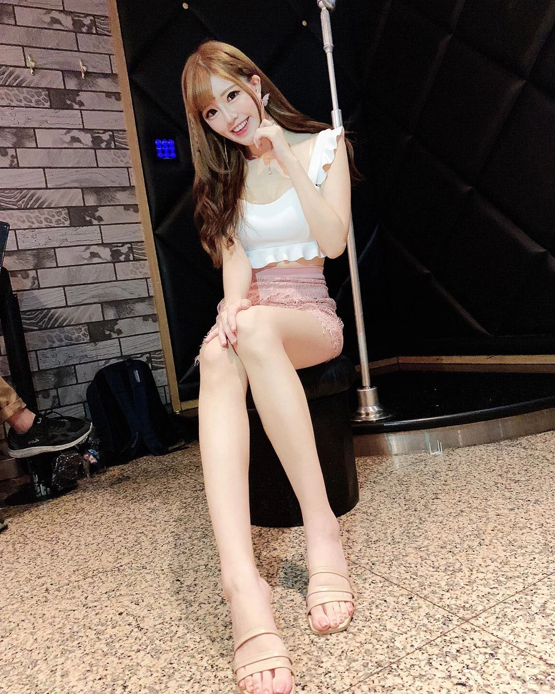4186709.webp