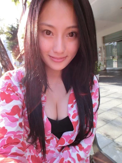17173282.webp