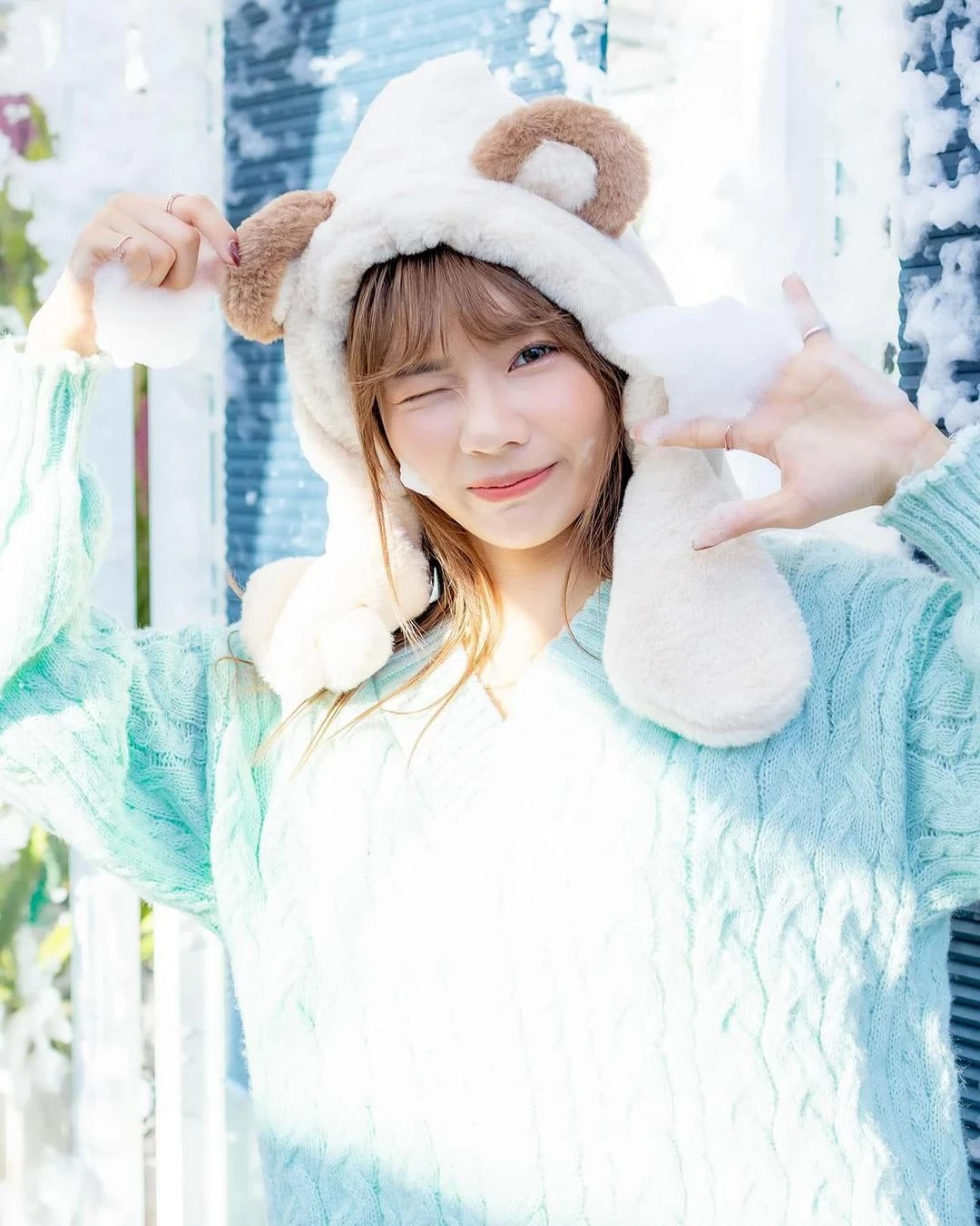 29749081.webp